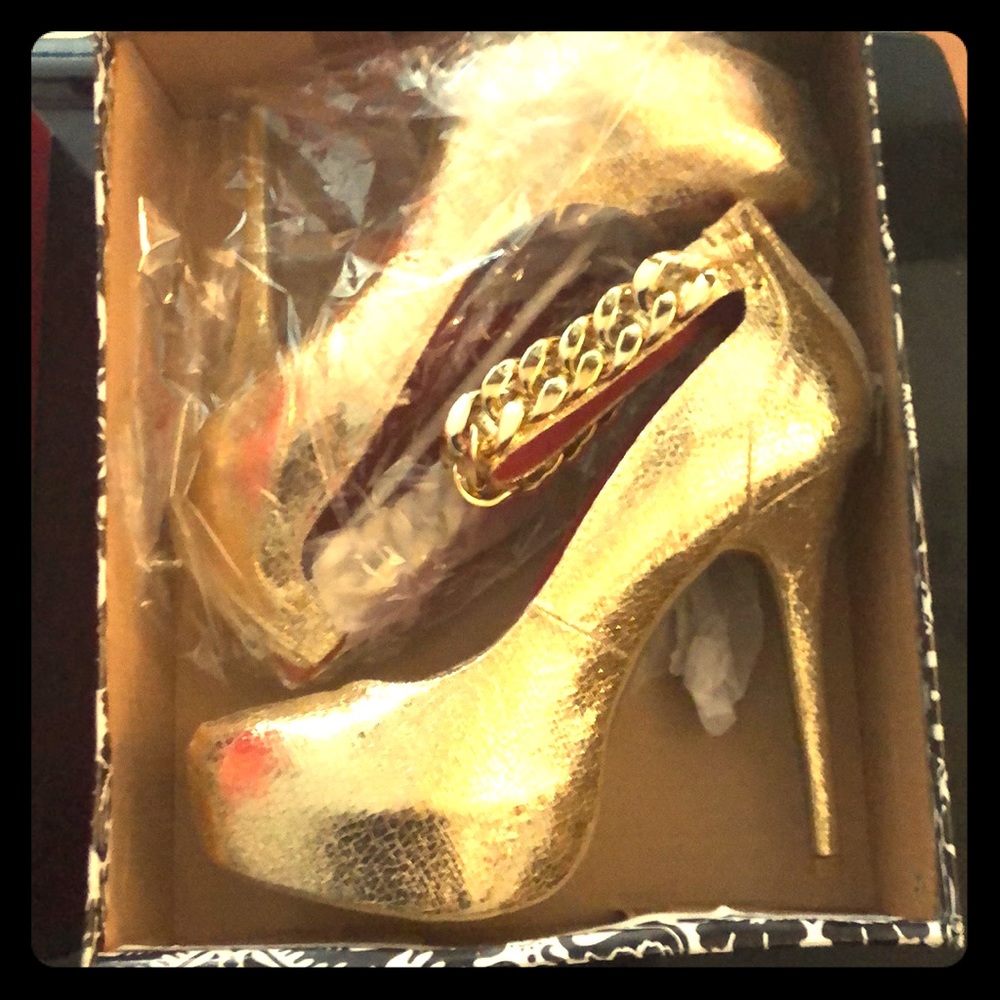 Gold high hills